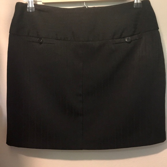 Blk/Blk  pinstrip Skirt - Picture 2 of 2